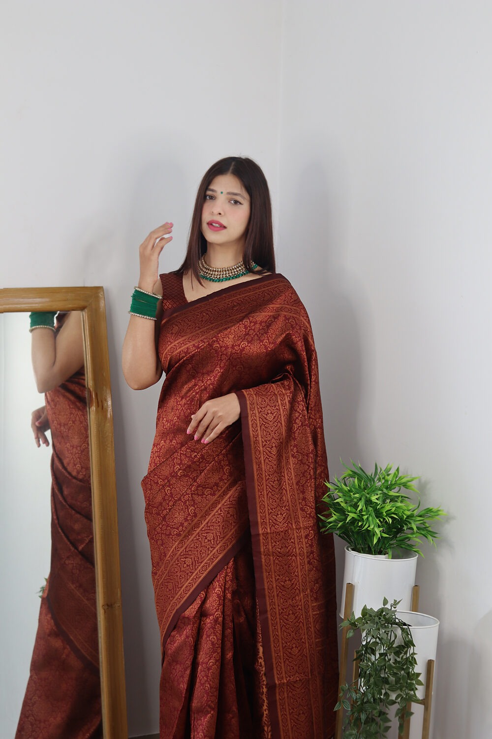 Maroon Silk Blend Woven Design Saree for Women | Traditional Ethnic Wear | Just Ethnic - Image 3