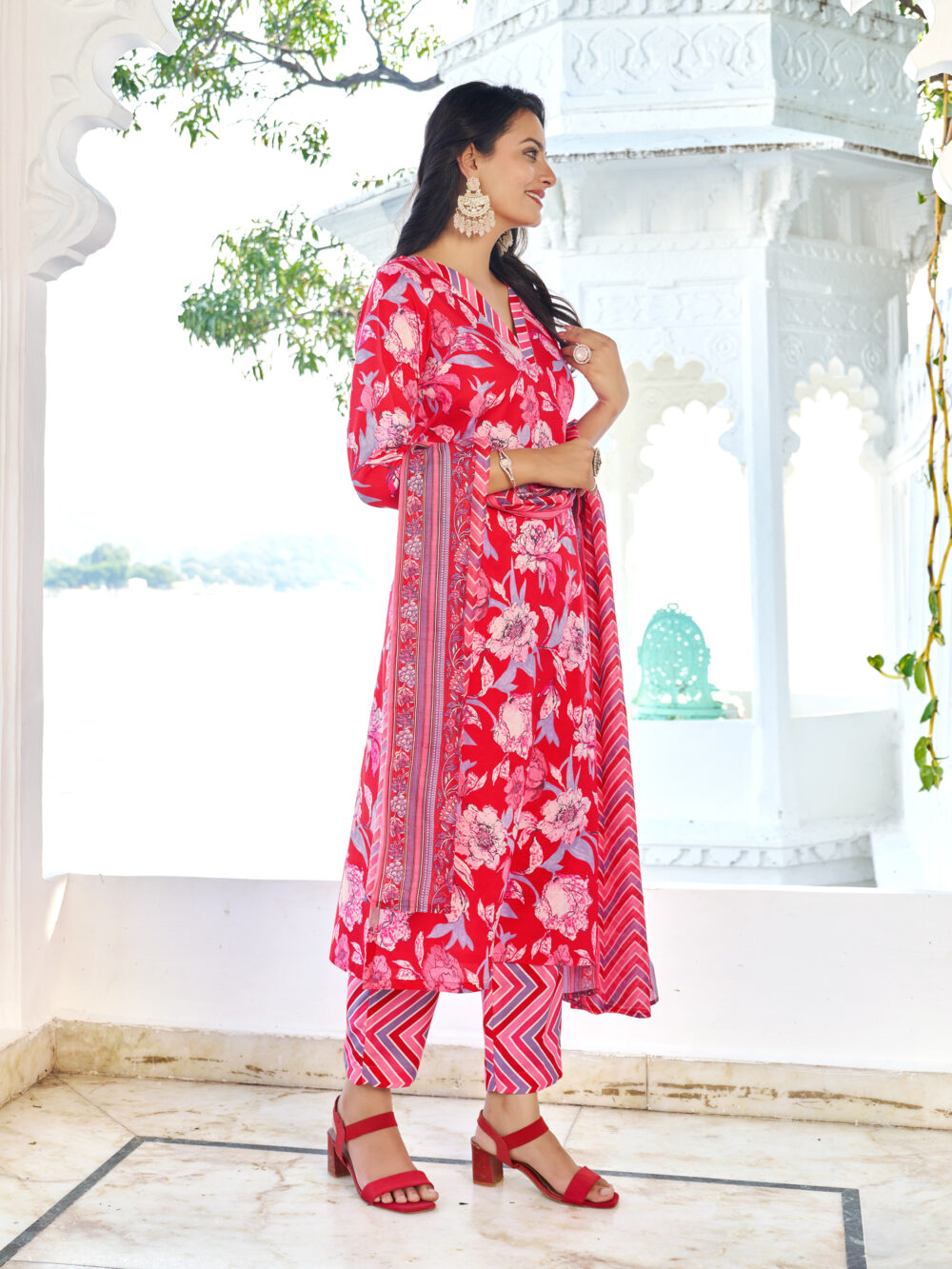 Red Cotton Blend Floral Kurta Pant Dupatta Set - VibeVision - Image 5